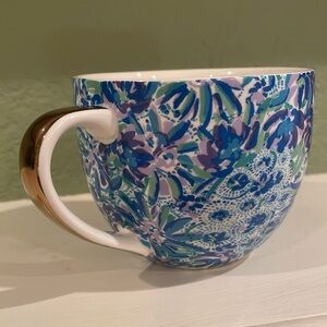 Lilly Pulitzer 16-oz Hidden Cat floral mug, blues, purples, greens, gold accent